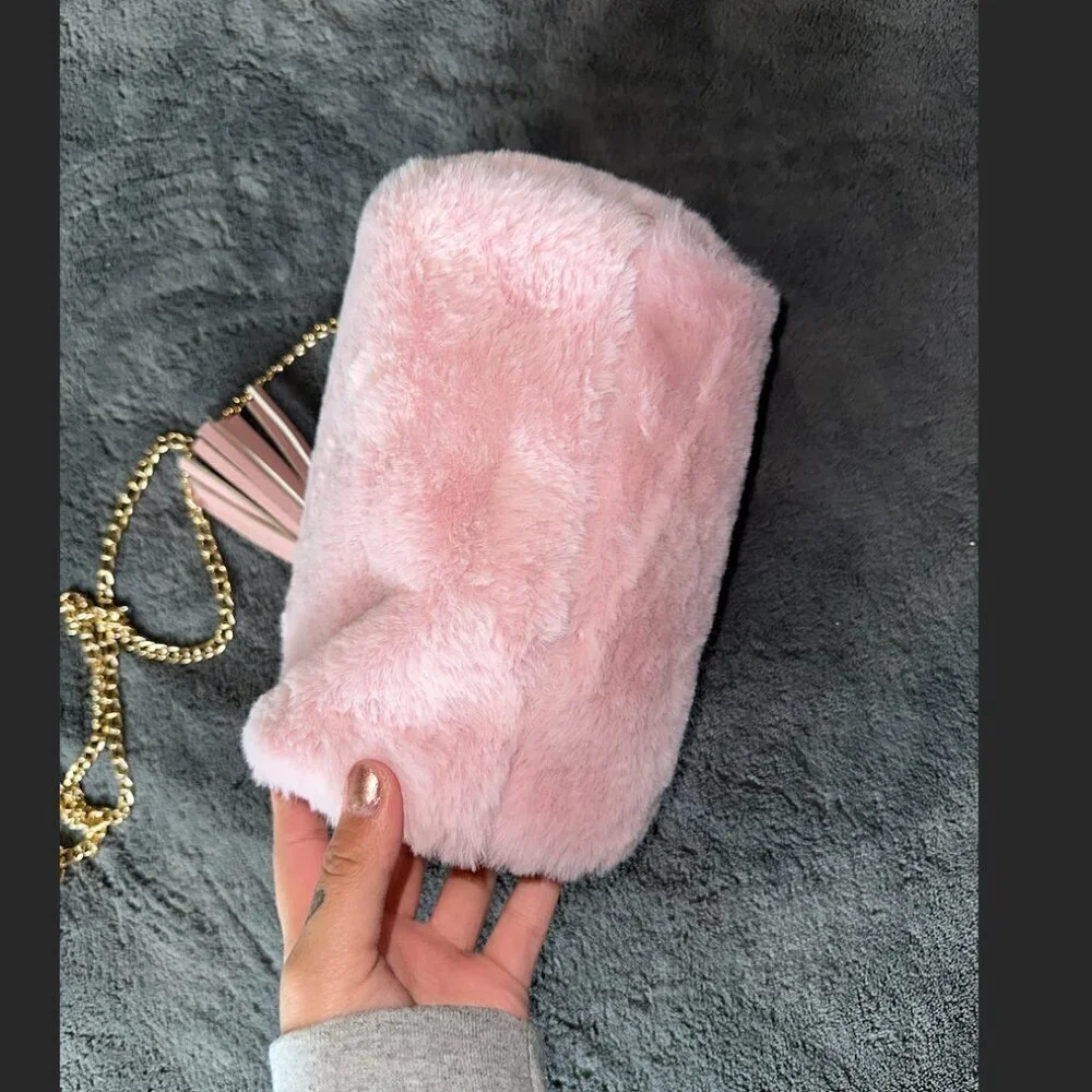 N/A vegan fuzzy